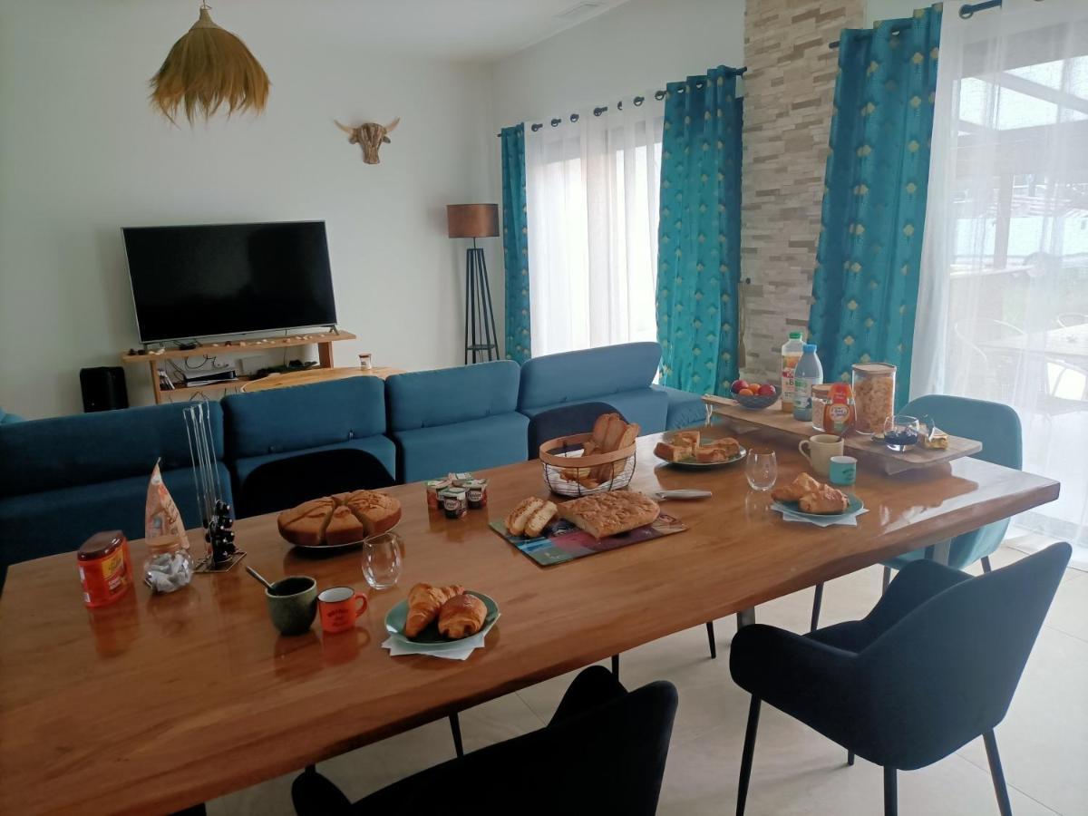 Suite Privative De 28M2 Climatisee, Proche Plage Et Commerces Audenge Exterior photo
