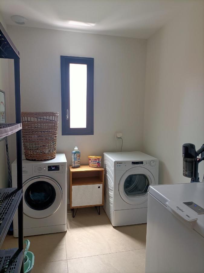 Suite Privative De 28M2 Climatisee, Proche Plage Et Commerces Audenge Exterior photo