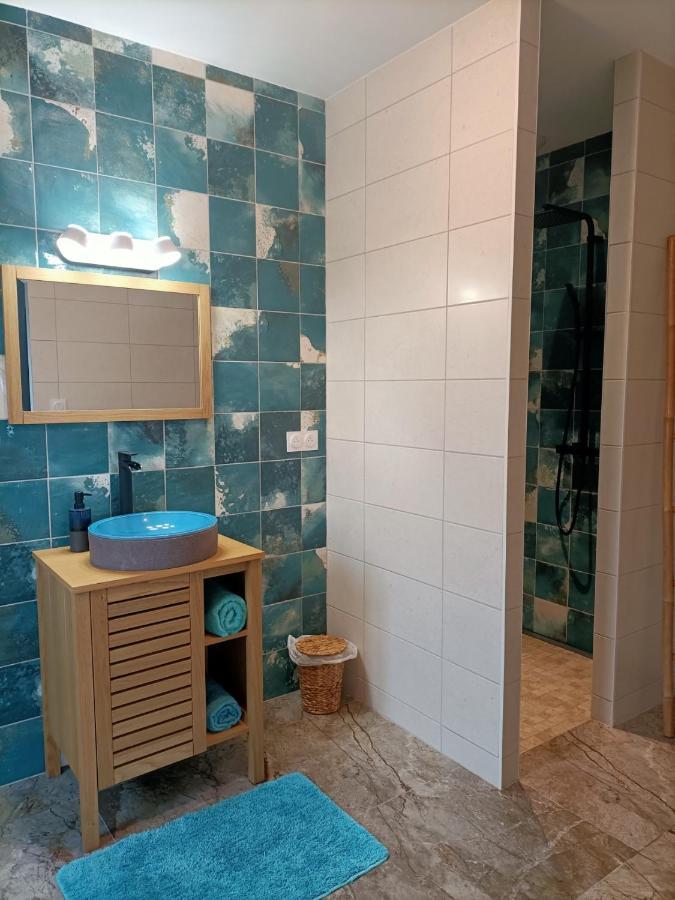 Suite Privative De 28M2 Climatisee, Proche Plage Et Commerces Audenge Exterior photo